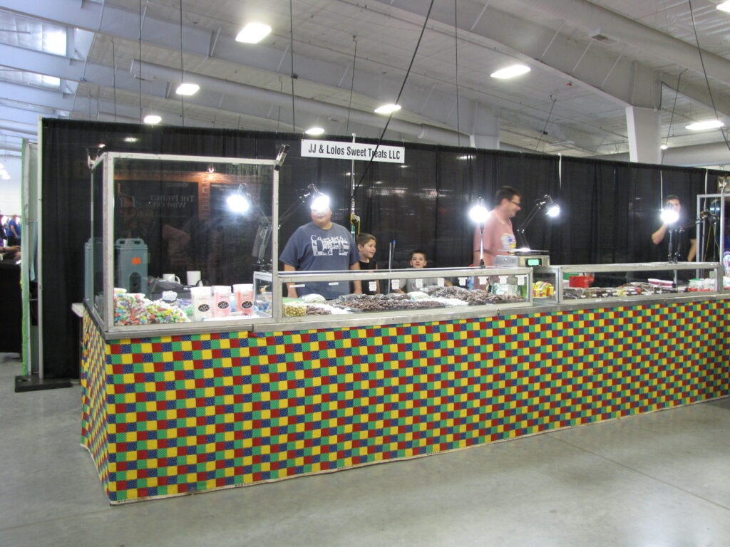 JJ & Lolos Sweet Treats LLC 4 Lolos 2