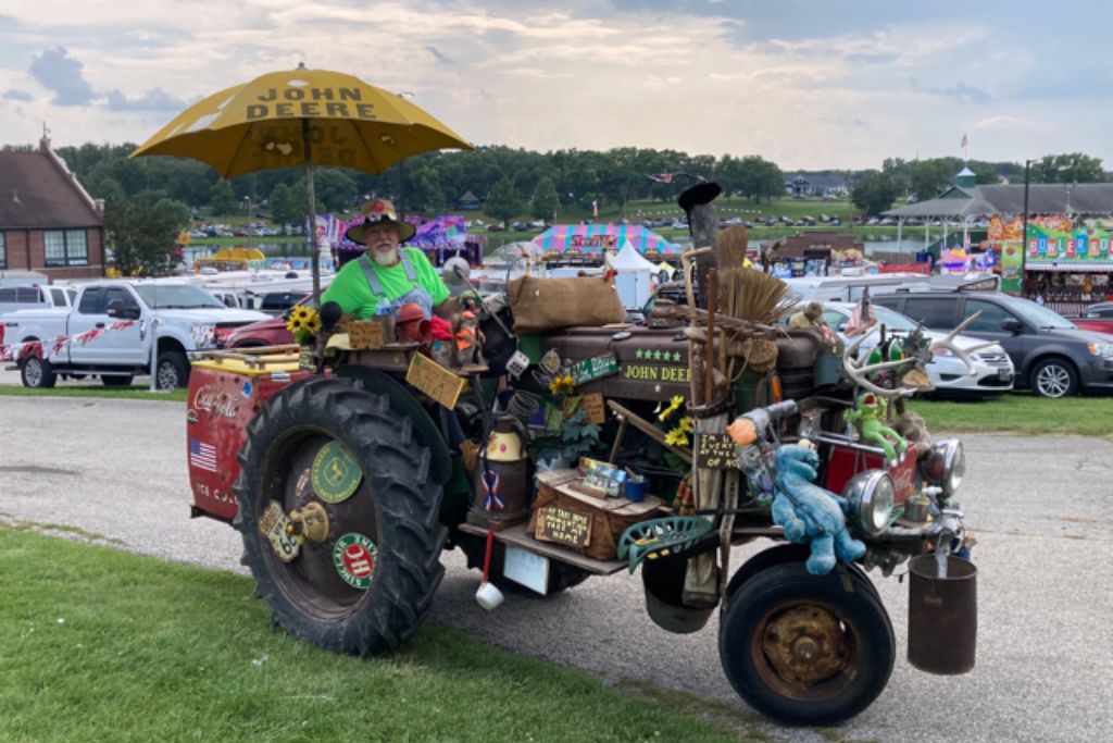 Farmer Bob 1025x683 1