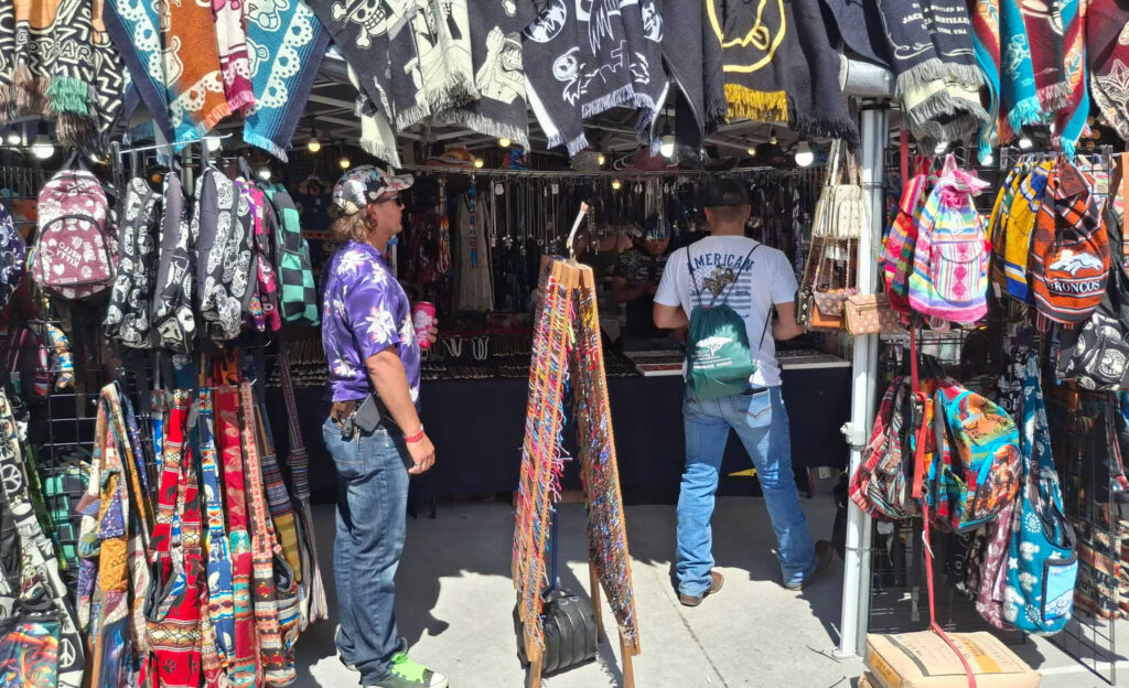 mp145 quichua crafts scaled 1