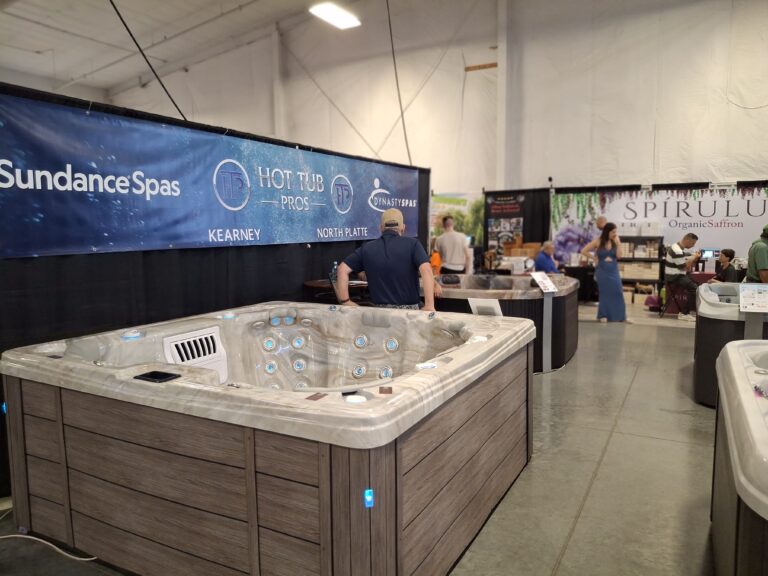 Hot Tub Pros – EXPO