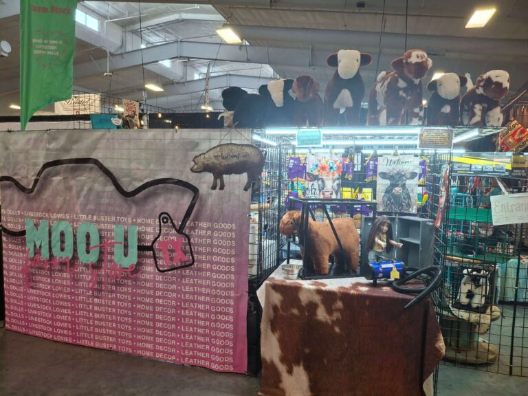 Moo-U Farm Store