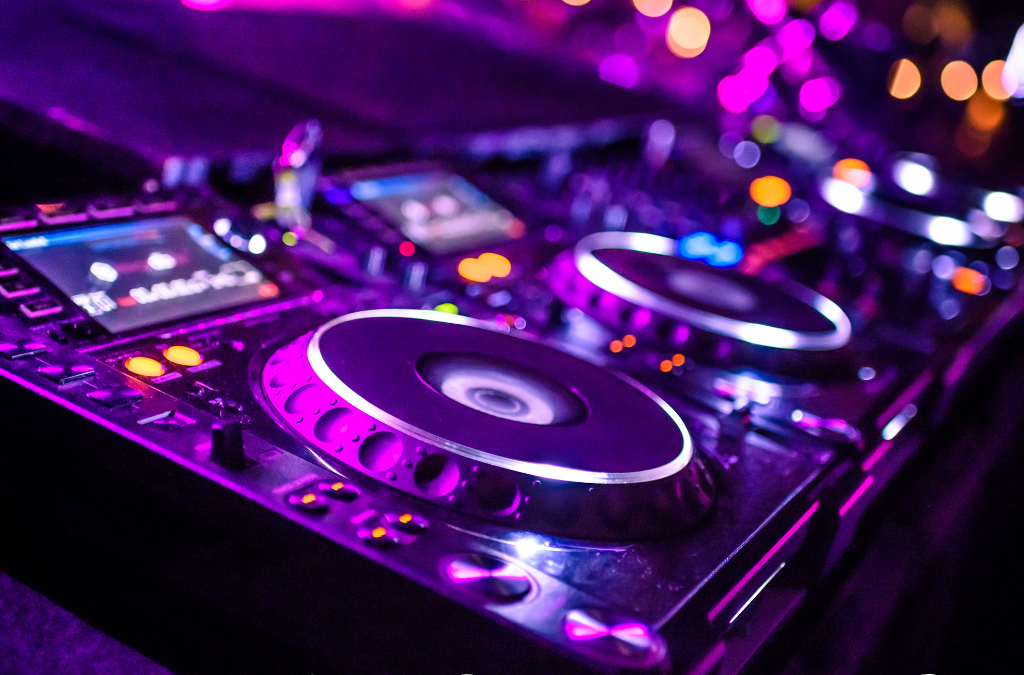 Battle of the Djs Battle of the Djs